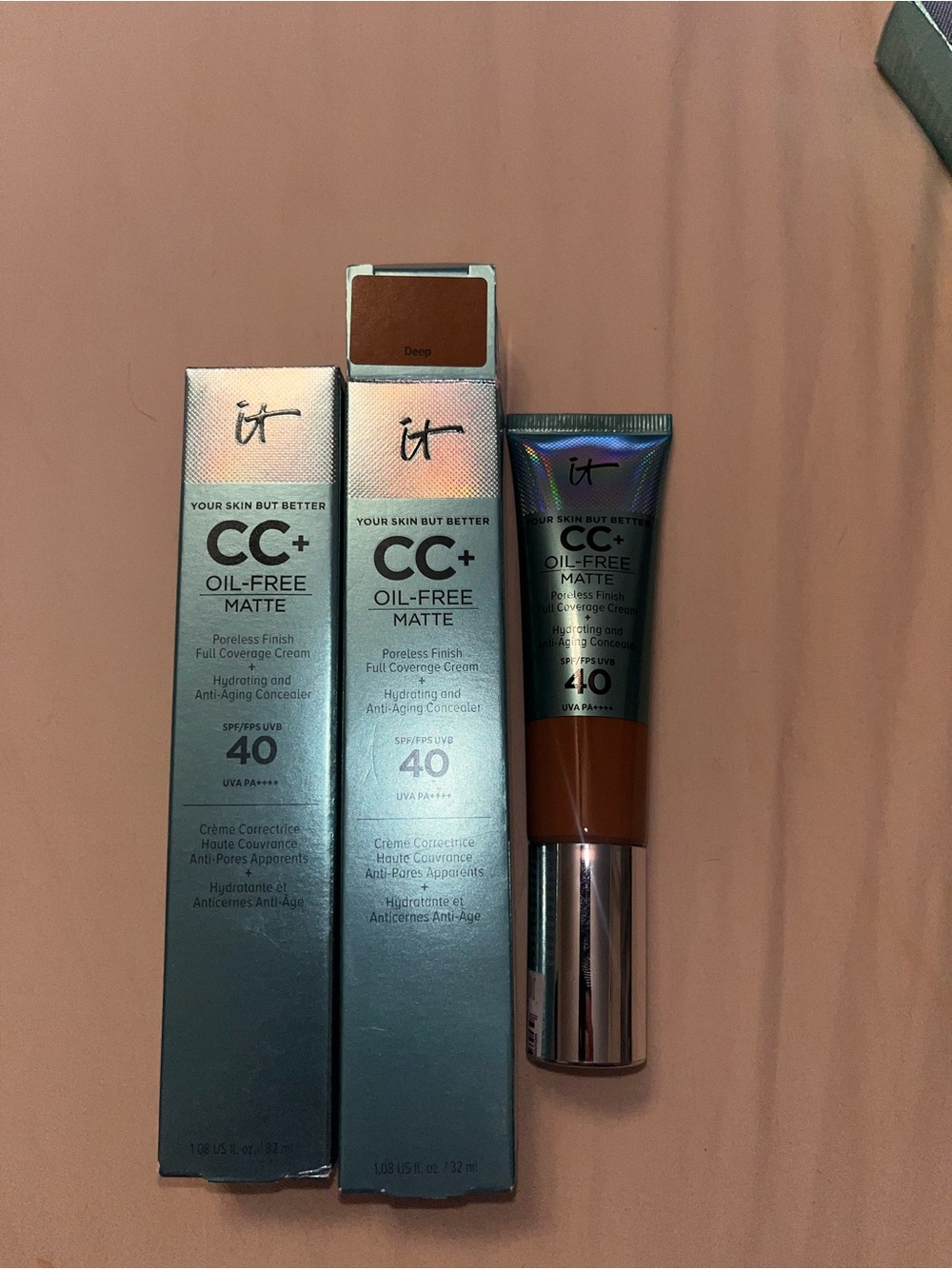 IT Cosmetics CC+ Oil-Free Matte Cream Foundation SPF 40 - Deep (40) Set of 2